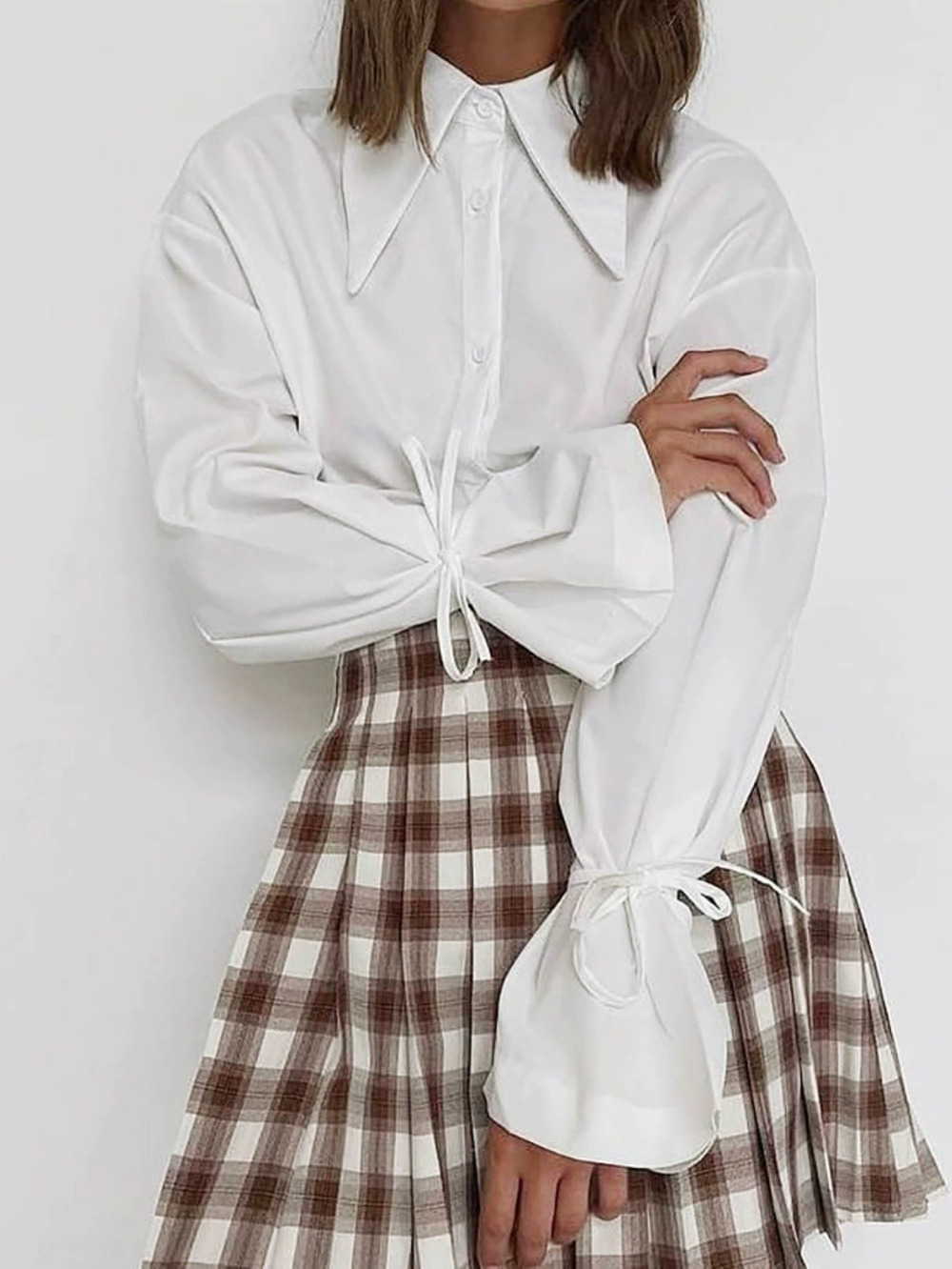 Forever 21 Spring White Pointed Collar Bow Blouse Office